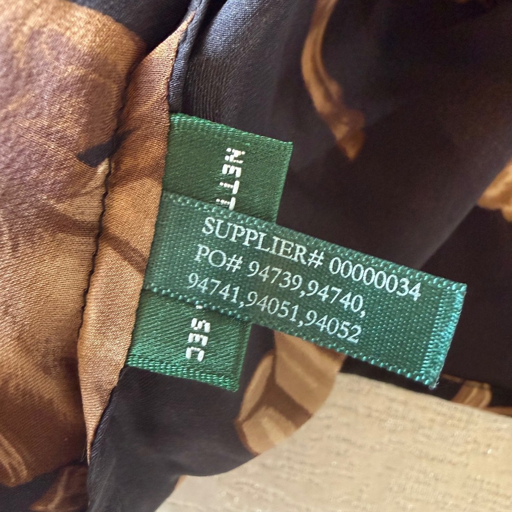 Lauren Ralph Lauren Black Silk Equestrian Horse Print Tie Neck Sleeveless Blouse - Picture 15 of 15
